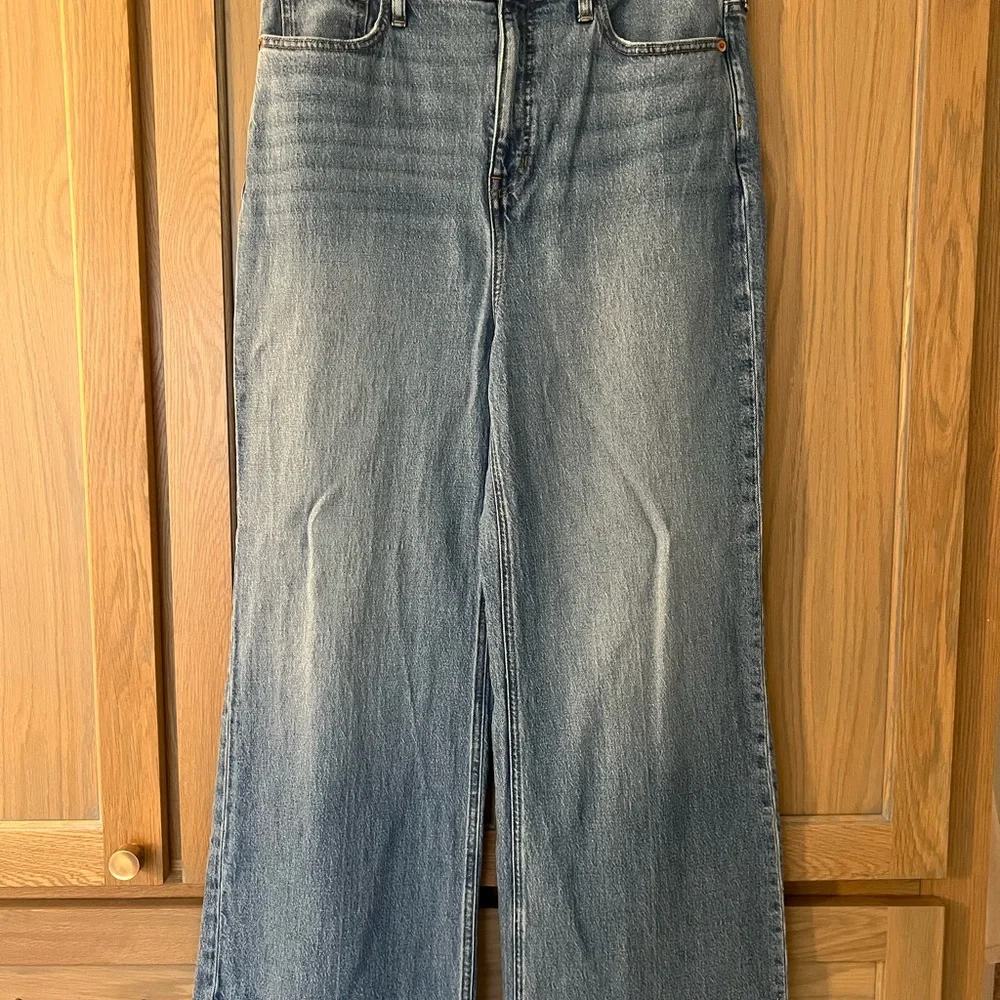 J. Crew Blue Flare Women's Jeans - Picture 3 of 7